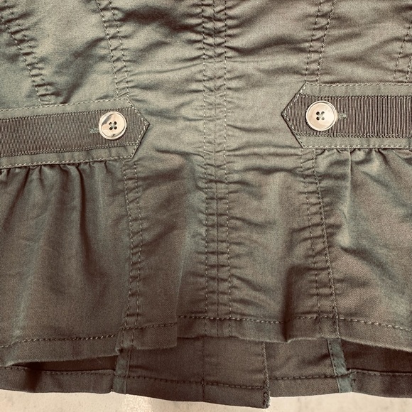 White House Black Market Army Green Utility Cropped Jacket Sz 8 - Picture 13 of 16